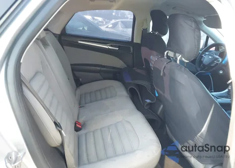 2014 Ford Fusion Hybrid S из США, поврежденный, VIN 3FA6P0UU2ER282125